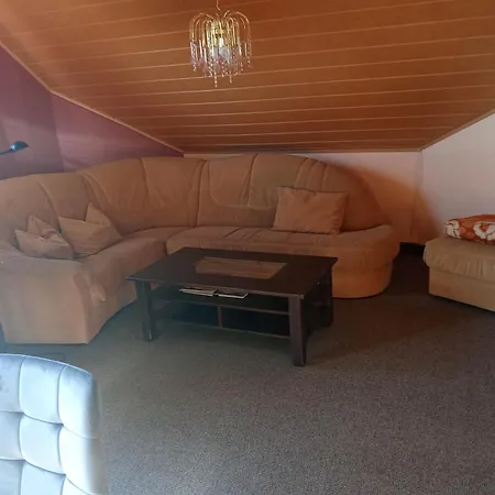 Haus Carmen 아파트 Lossatal